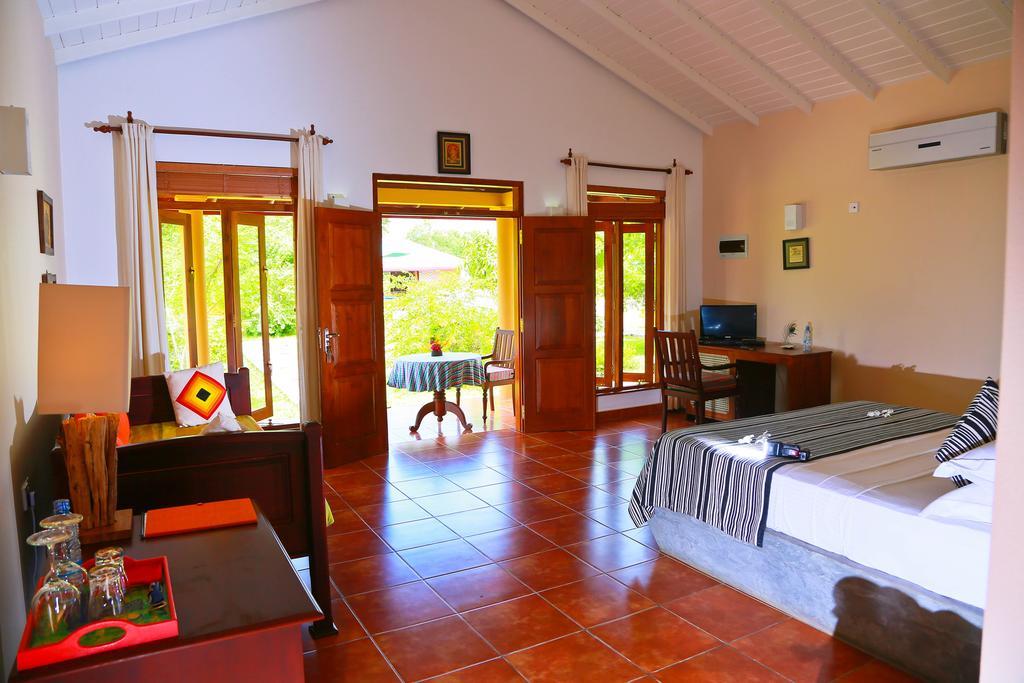 Shangri-Lanka Village Tissamaharama Bagian luar foto
